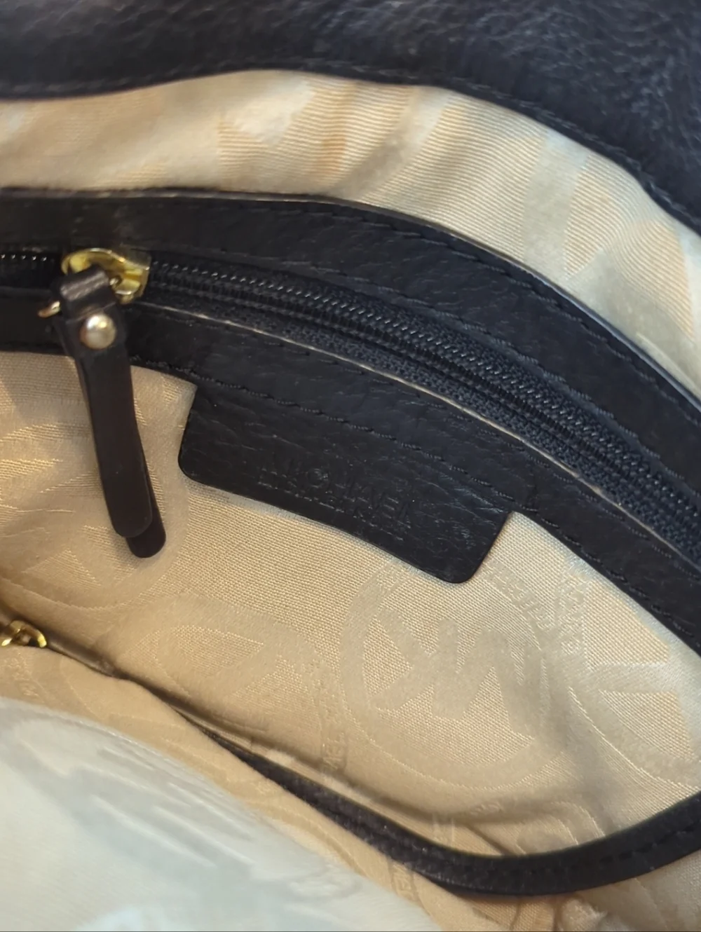 Michael Kors Y2K Black Leather Crossbody Bag - Picture 10 of 11